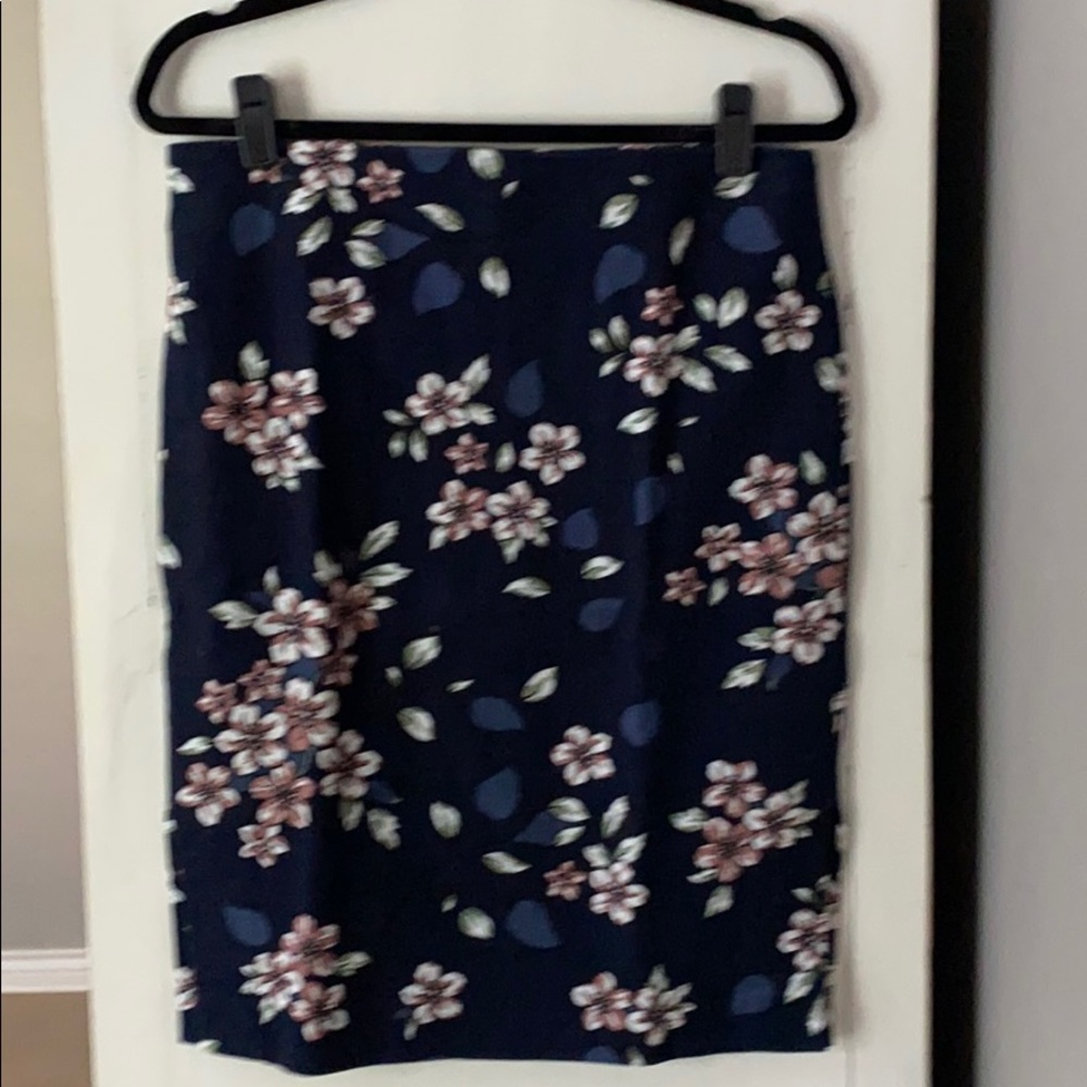 Loft Navy blue flower pattern skirt